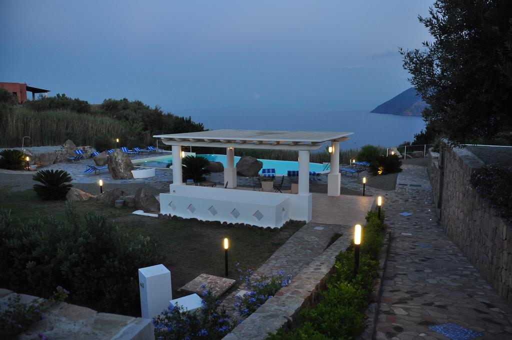Case Vacanze Margherita Lipari  Bagian luar foto