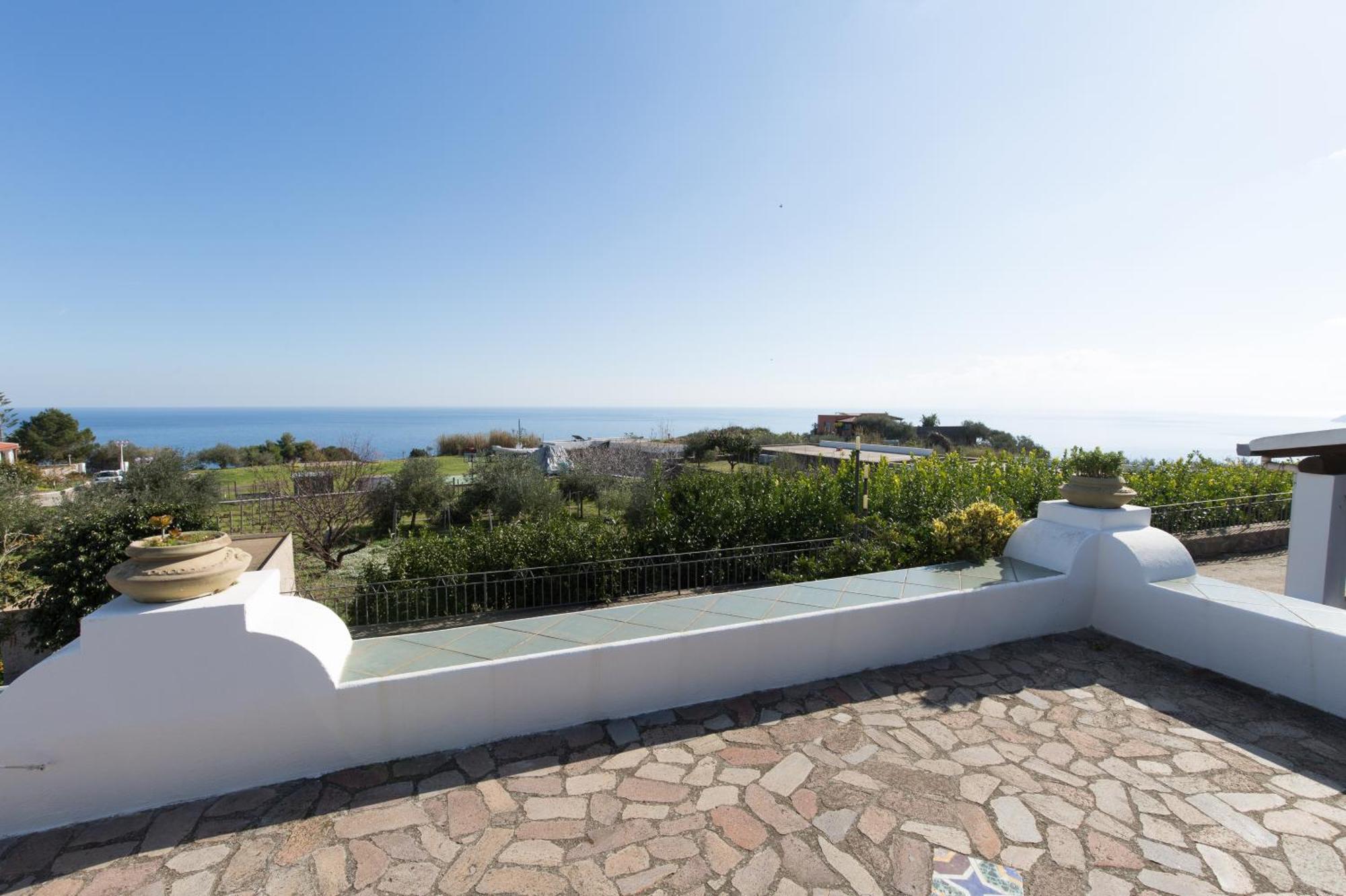 Case Vacanze Margherita Lipari  Bagian luar foto